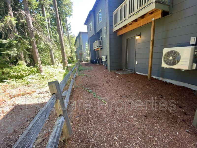 13117 3rd Ave Se #J2 - Photo 3 of 15
