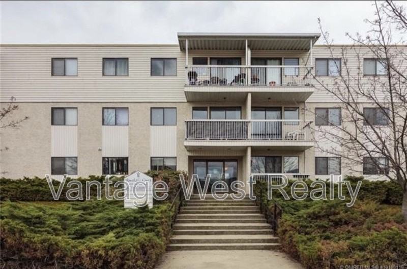 500 Rowcliffe Ave - Photo 4 of 10