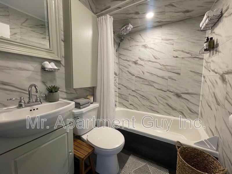 152 Arthur St S #GL - Photo 3 of 13