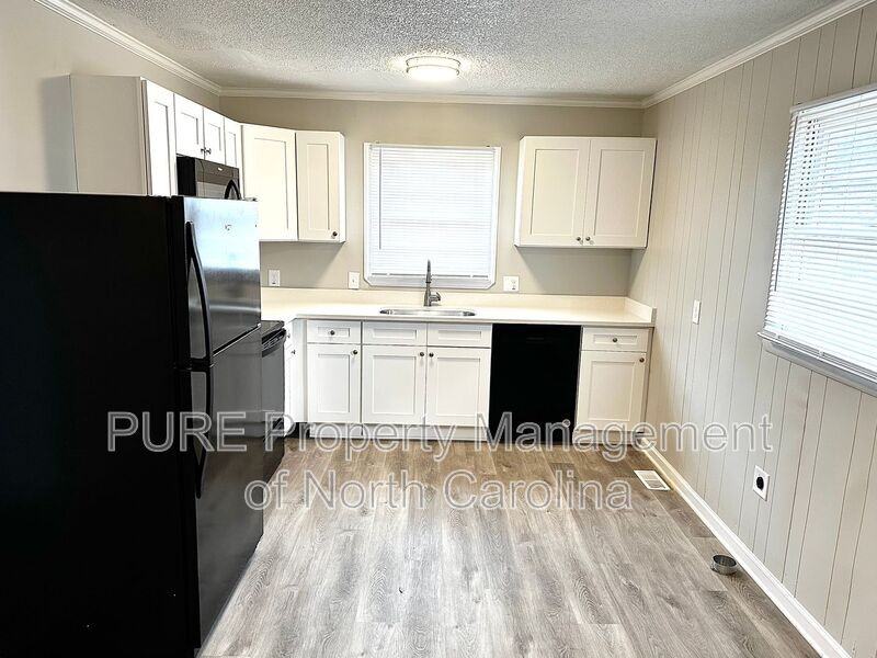 1414 White St - Photo 6 of 33