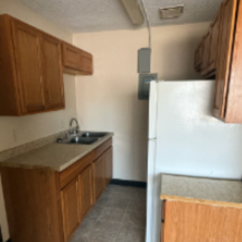 1616 E St #7 - Photo 3 of 5