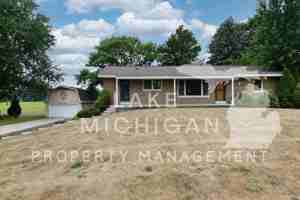 featured image of 13369 68th Ave #1