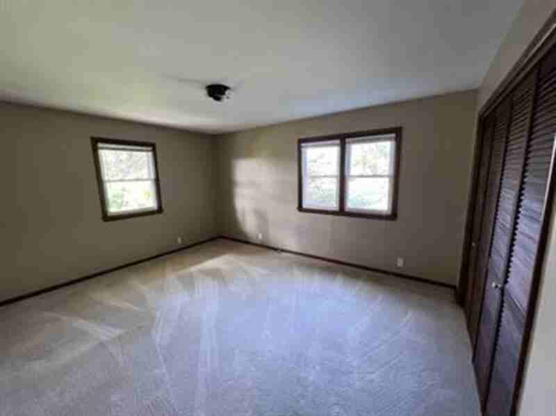 13369 68th Ave #1 - Photo 3 of 8