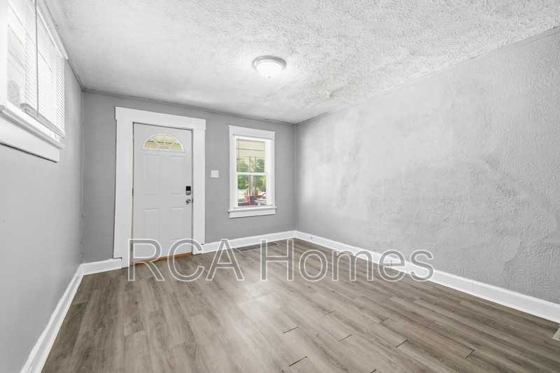 1358 N Gale St - Photo 2 of 9