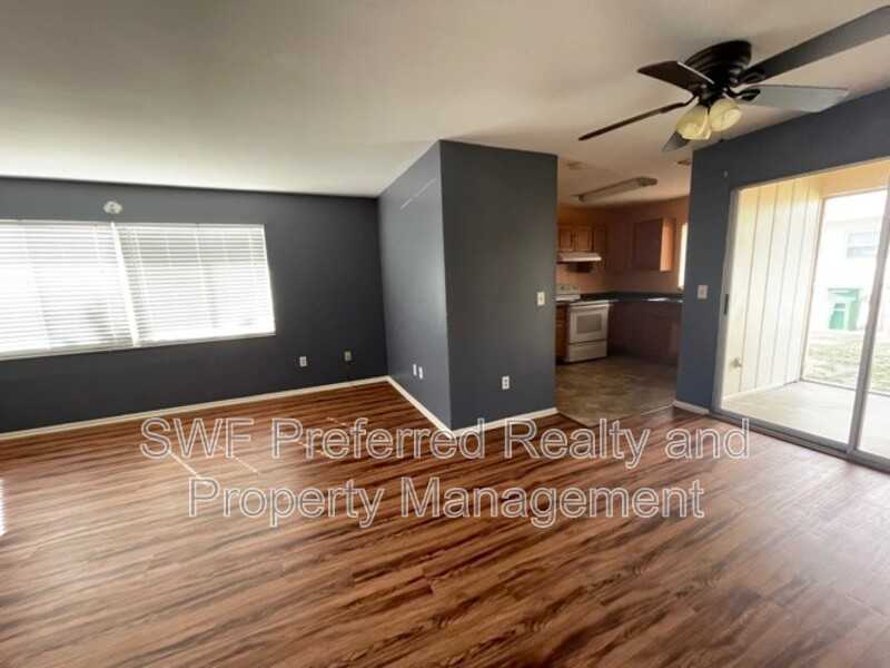533 Se 6th Ave #1 - Photo 3 of 13