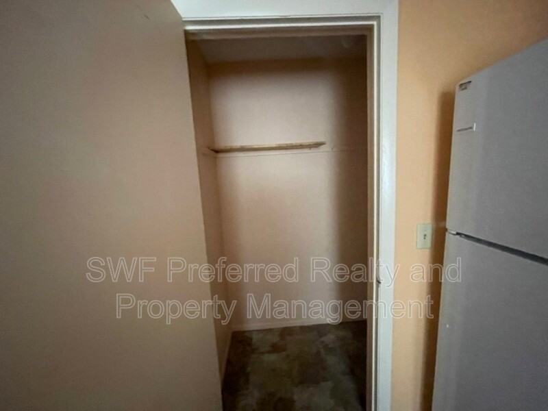 533 Se 6th Ave #1 - Photo 7 of 13