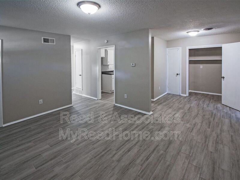 3716 Dorado Ave - Photo 3 of 14