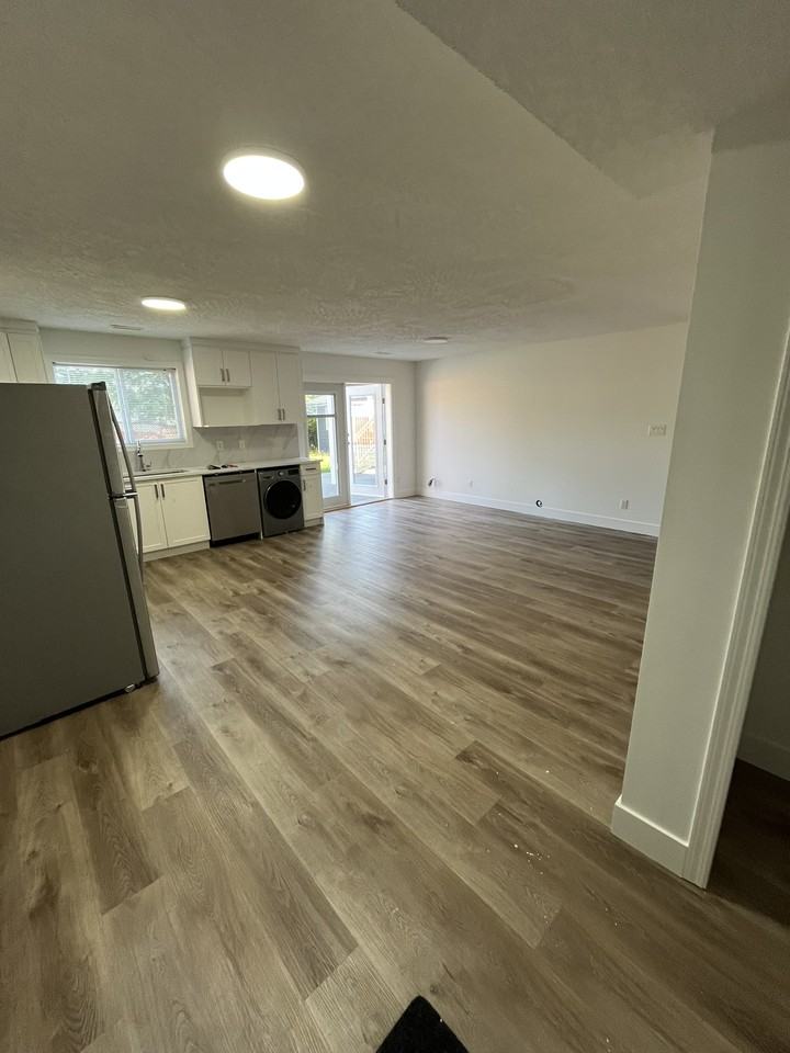 2490 Tanner Road - Photo 4 of 22