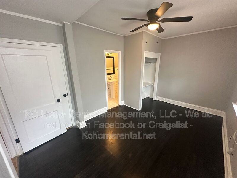 3631 Pennsylvania Ave - Photo 6 of 41