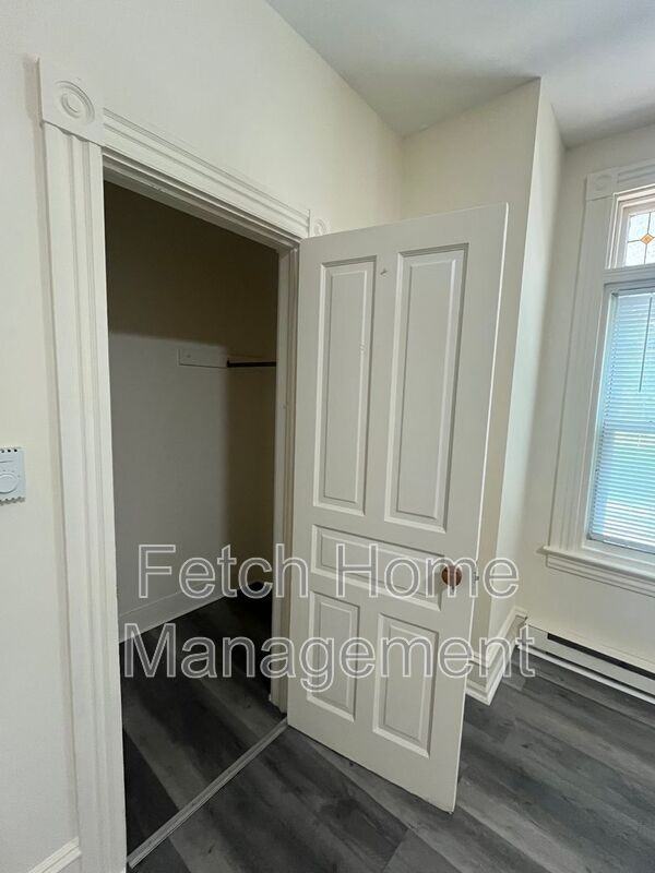 736 E King St #3 - Photo 2 of 6