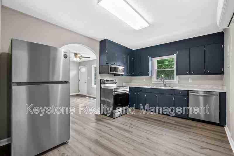 103 Cayce Ave - Photo 6 of 16