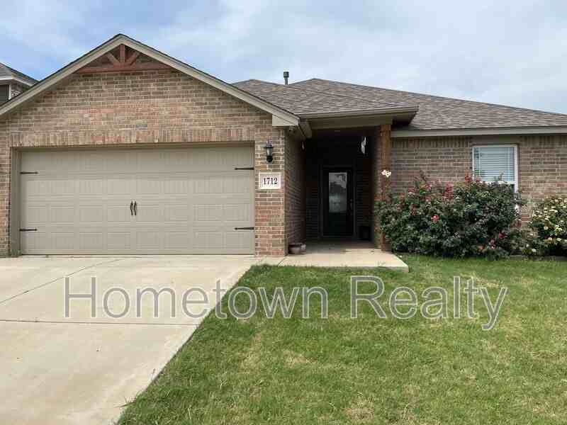 1712 Vermilion Ln - Photo 4 of 39
