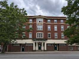 featured image of 32 Lawrence St #6