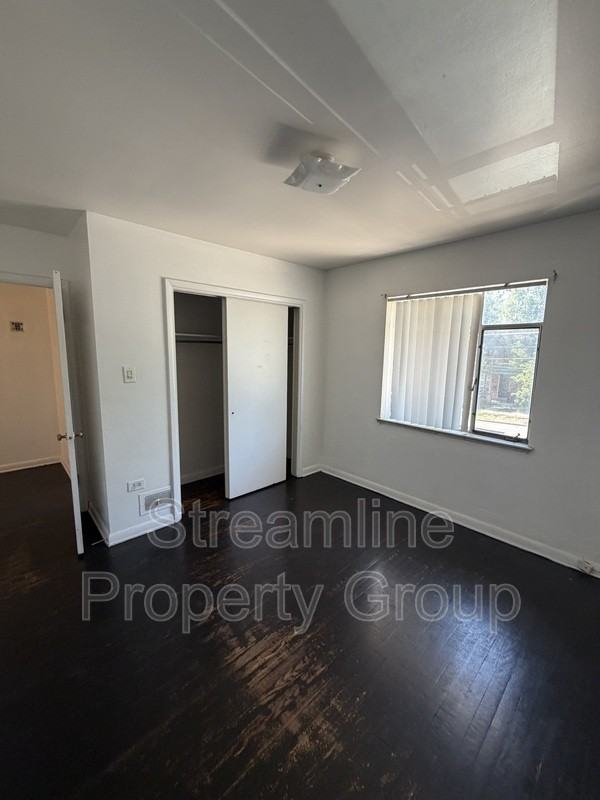 33 S Colorado Blvd - Photo 6 of 9
