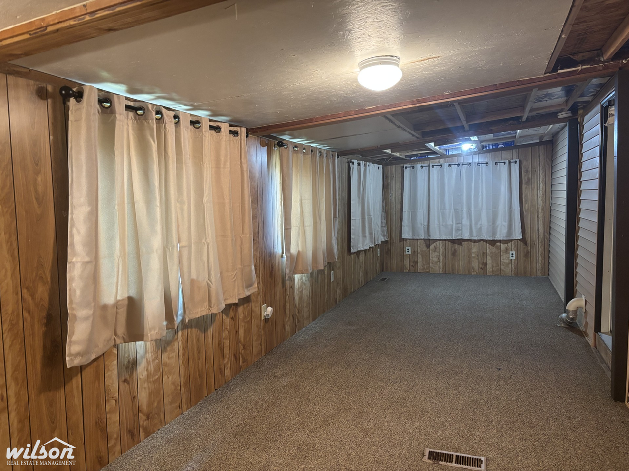 809 W Washington Ave - Photo 6 of 18