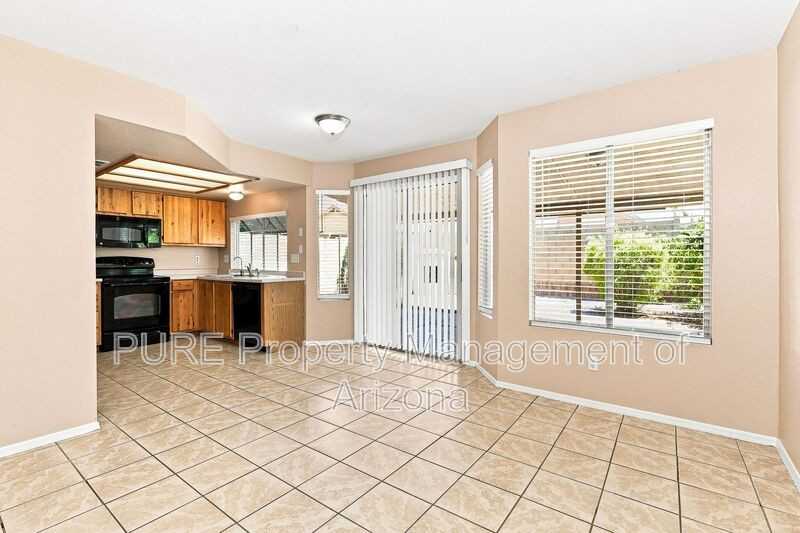 1151 N Cambridge St - Photo 4 of 23