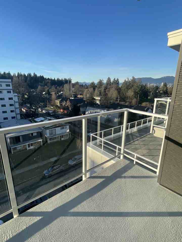 4928 Quebec Street #606 - Photo 6 of 9