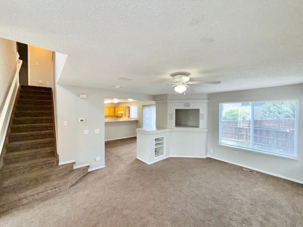4899 Saddle Ridge Dr - Photo 3 of 21