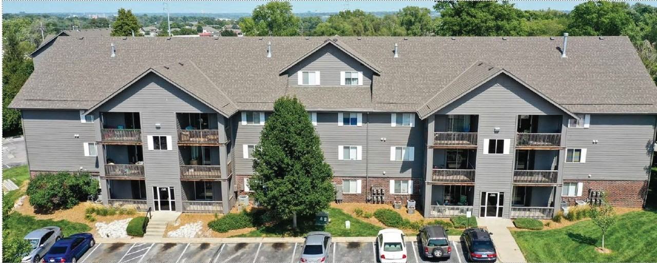 Southfield Apartments - Photo 2 of 16