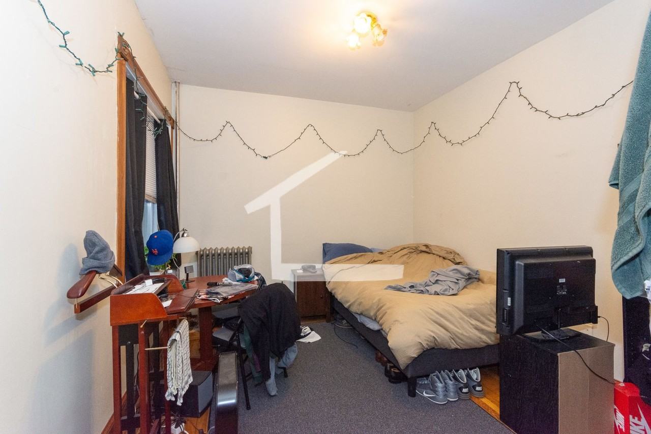 21 Gibbs St - Photo 3 of 6