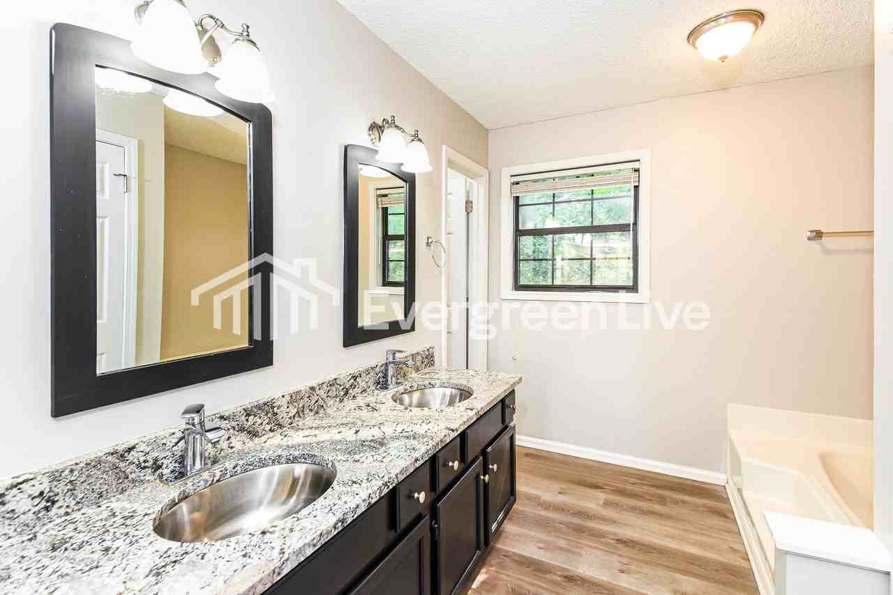 3981 Gann Rd Se - Photo 5 of 10