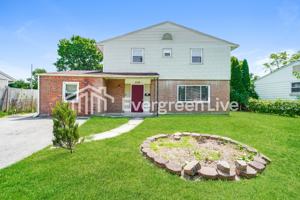 featured image of 2116 Easthaven Dr