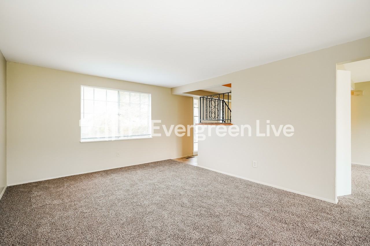 1449 Marty Dr - Photo 3 of 15
