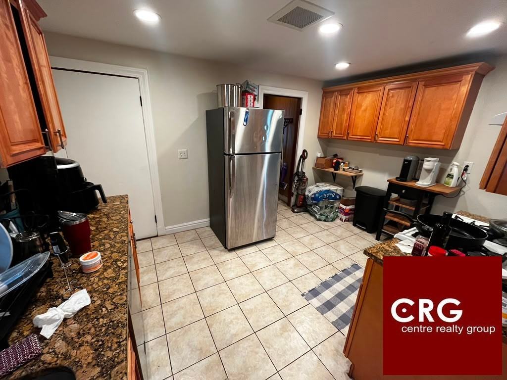 8 Oliva Rd #2U - Photo 2 of 8