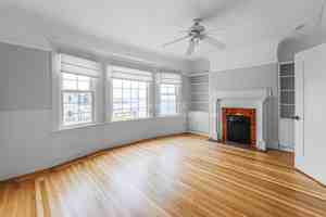 featured image of 1420 Taraval St