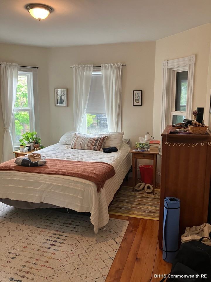 21 Howard St #2 - Photo 6 of 14