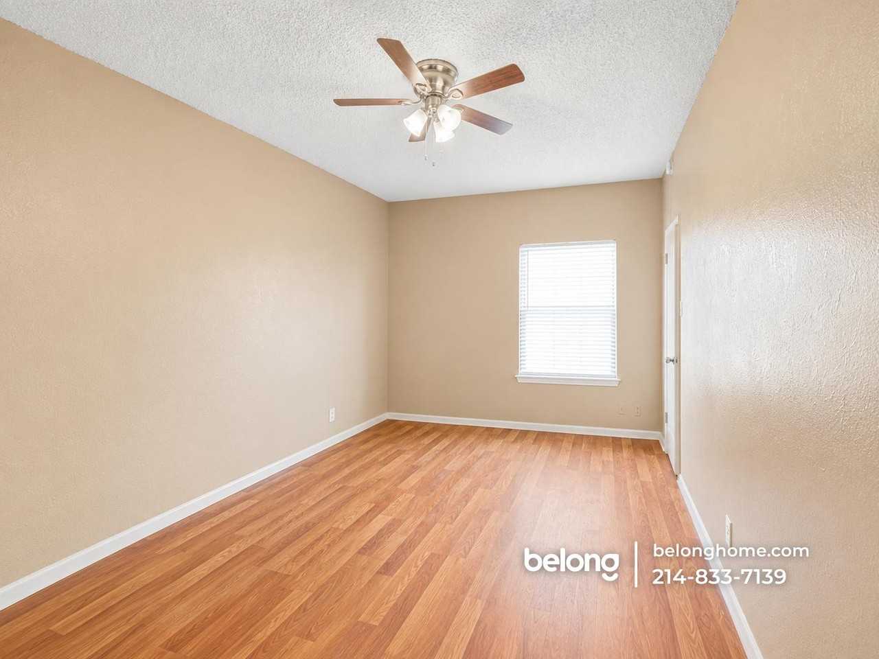 5313 Greenshaven Dr #7 - Photo 3 of 7