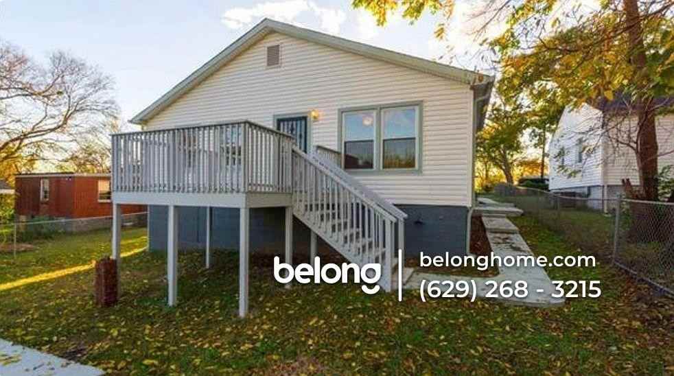748 22nd Ct N - Photo 5 of 7