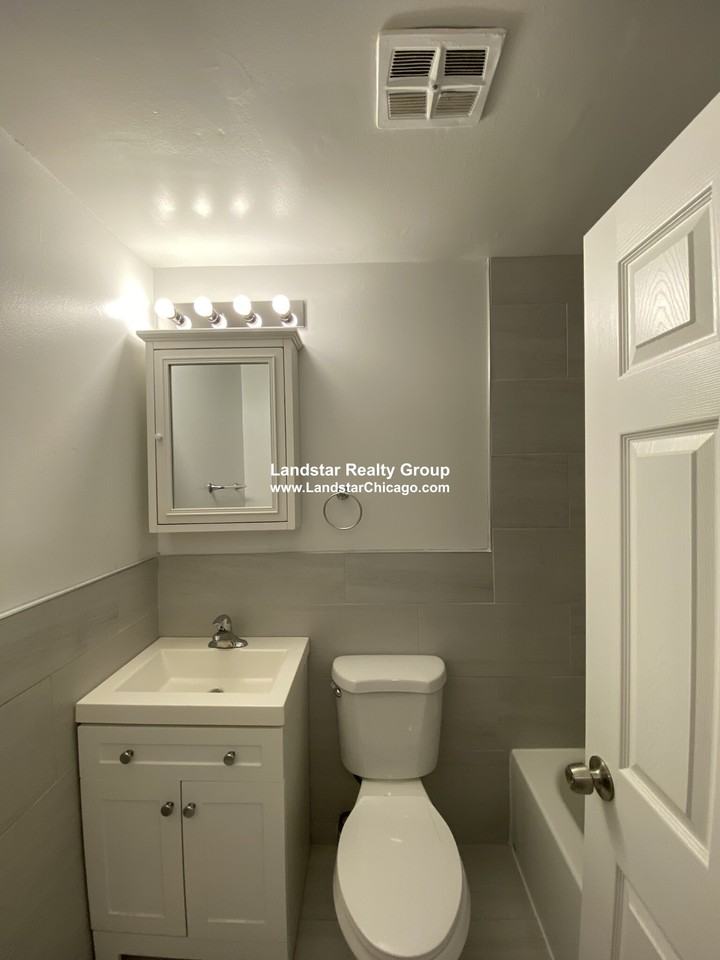 663 West Grace Street #212 - Photo 7 of 12