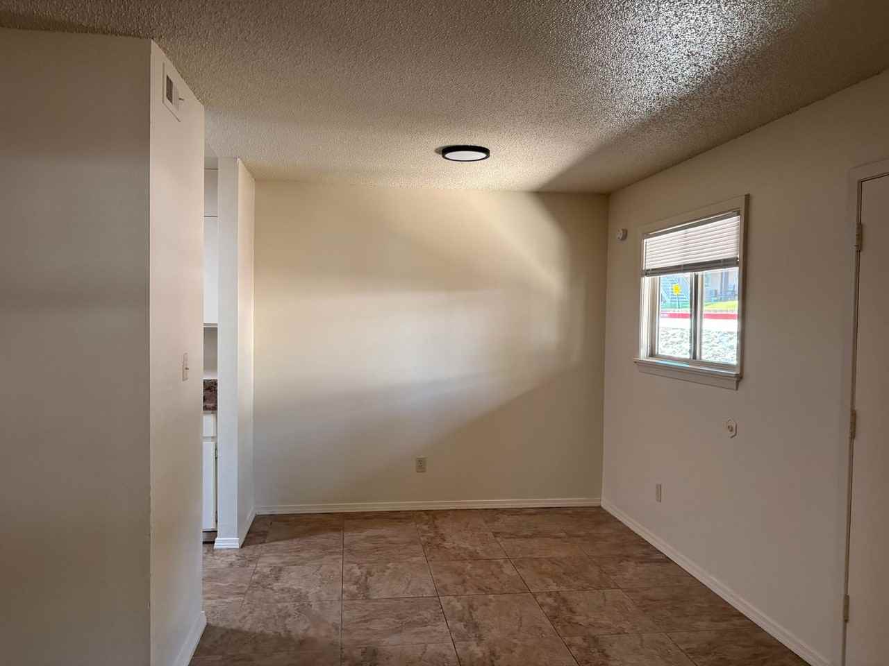 3000 Trinity Dr #15 - Photo 2 of 23