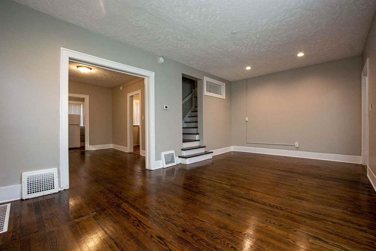 3804 Dodge St - Photo 2 of 14