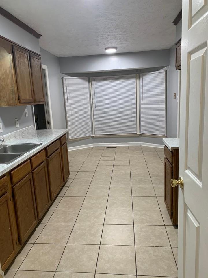 109 Dallas St - Photo 5 of 16
