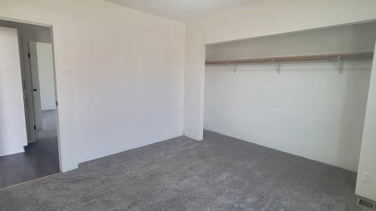 605 W 1st Ave #605W1stAVE - Photo 5 of 13
