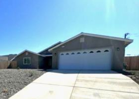 featured image of 820 N Cypress St