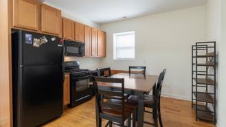 3354 W Wilson Ave #2S - Photo 1 of 1