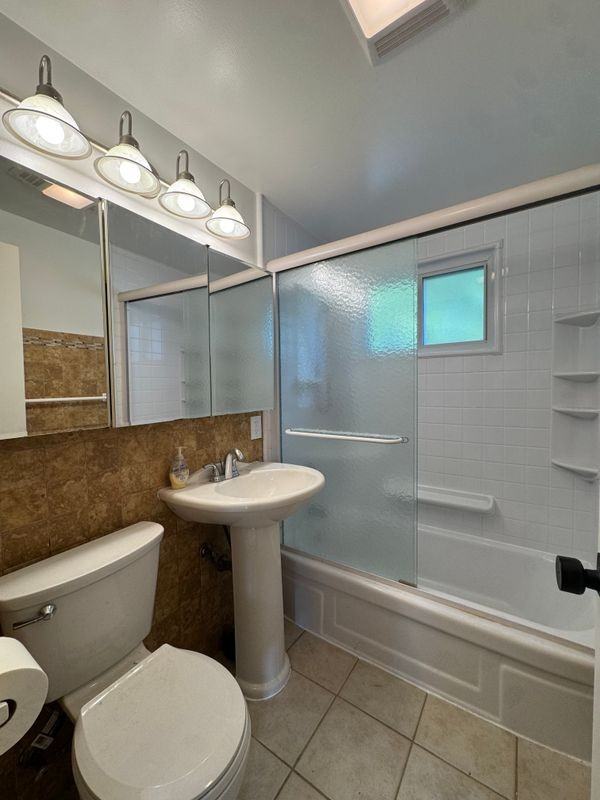 3820 Forest Ave - Photo 7 of 8