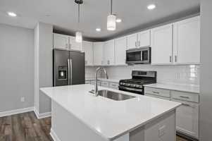 featured image of 15008 Ahena Curv