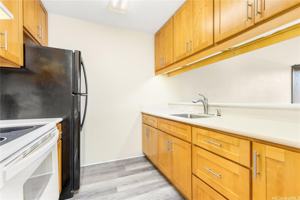 featured image of 98-500 Koauka Loop #7G