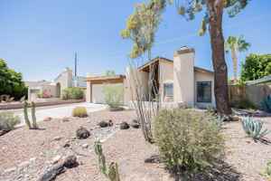 featured image of 5502 E Roanoke Ave