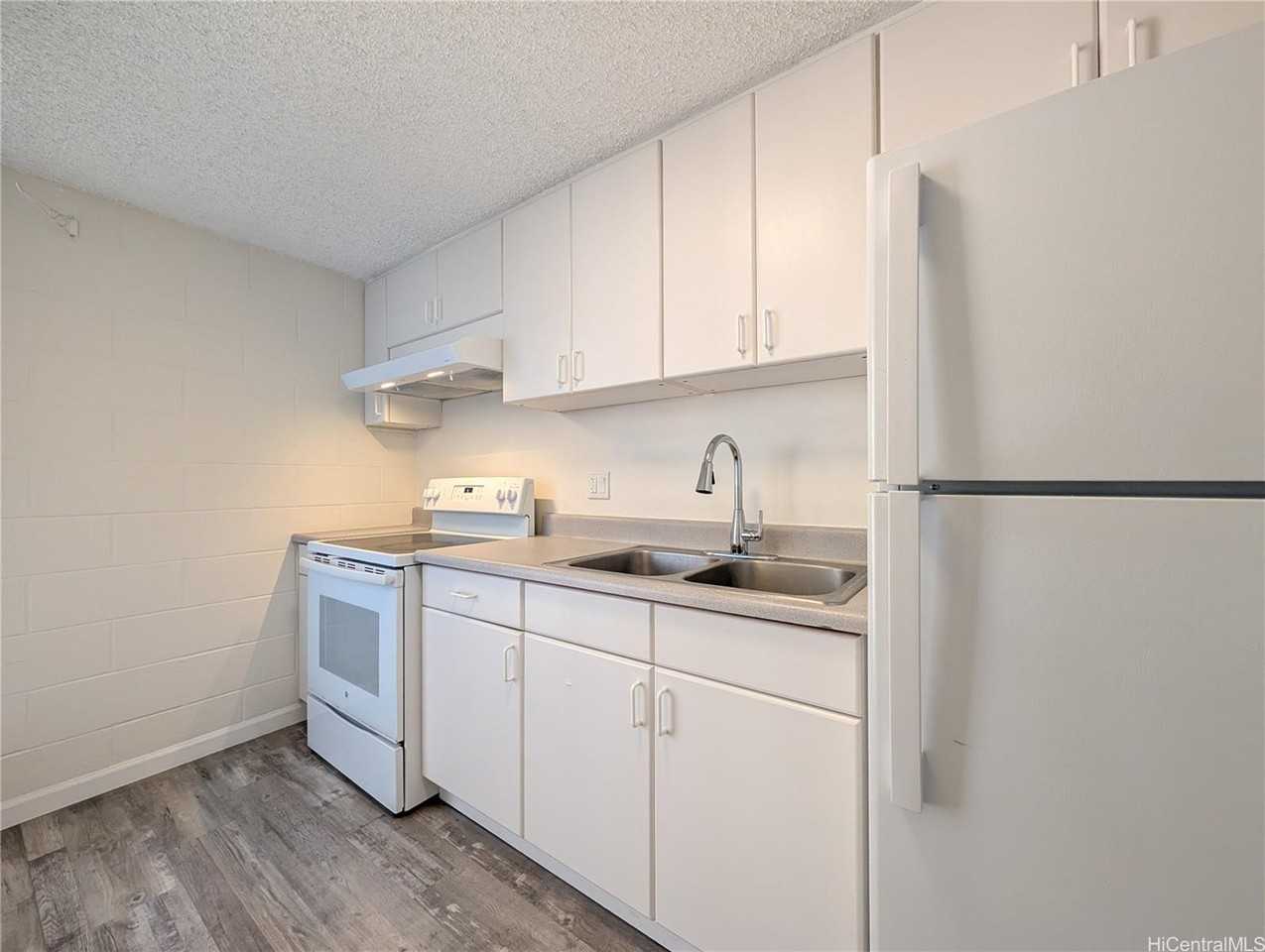 1541 Dominis St #1101 - Photo 3 of 17