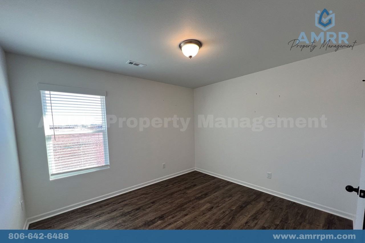 402 Alex Jordan Dr - Photo 5 of 29