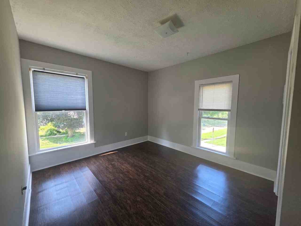 245 Cherry St - Photo 5 of 13
