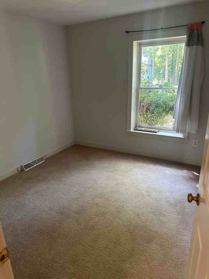 12904 Church Ct - Photo 7 of 11