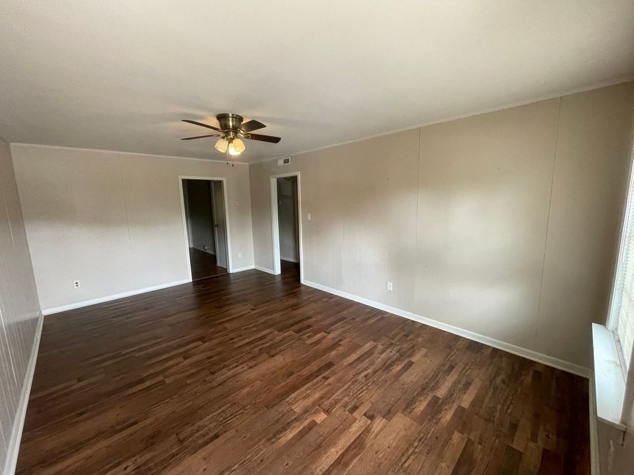 1705 Snowden Dr Se - Photo 3 of 13