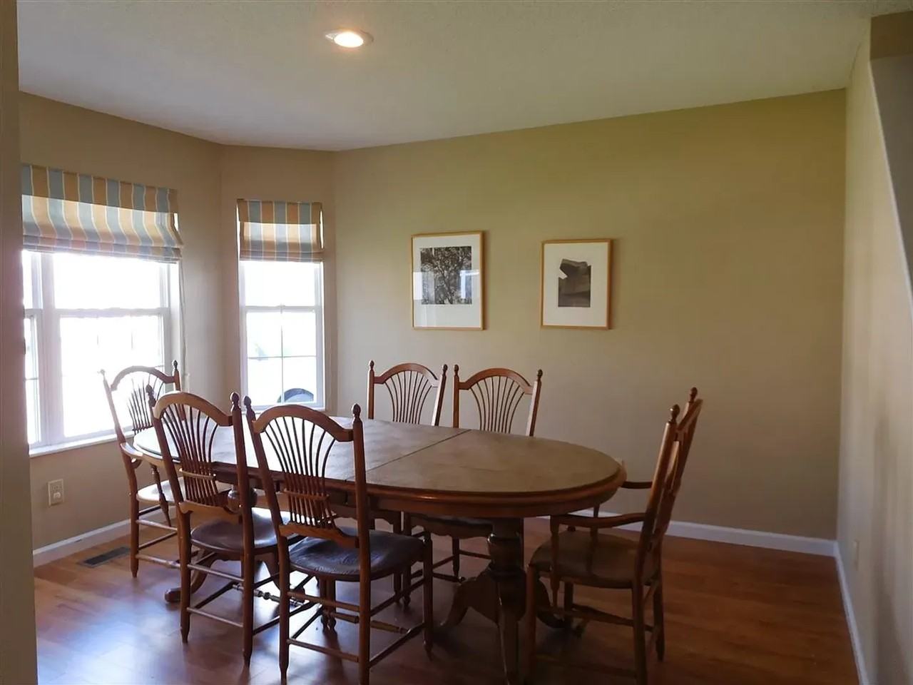 2291 S Sweetbriar Ct - Photo 7 of 16