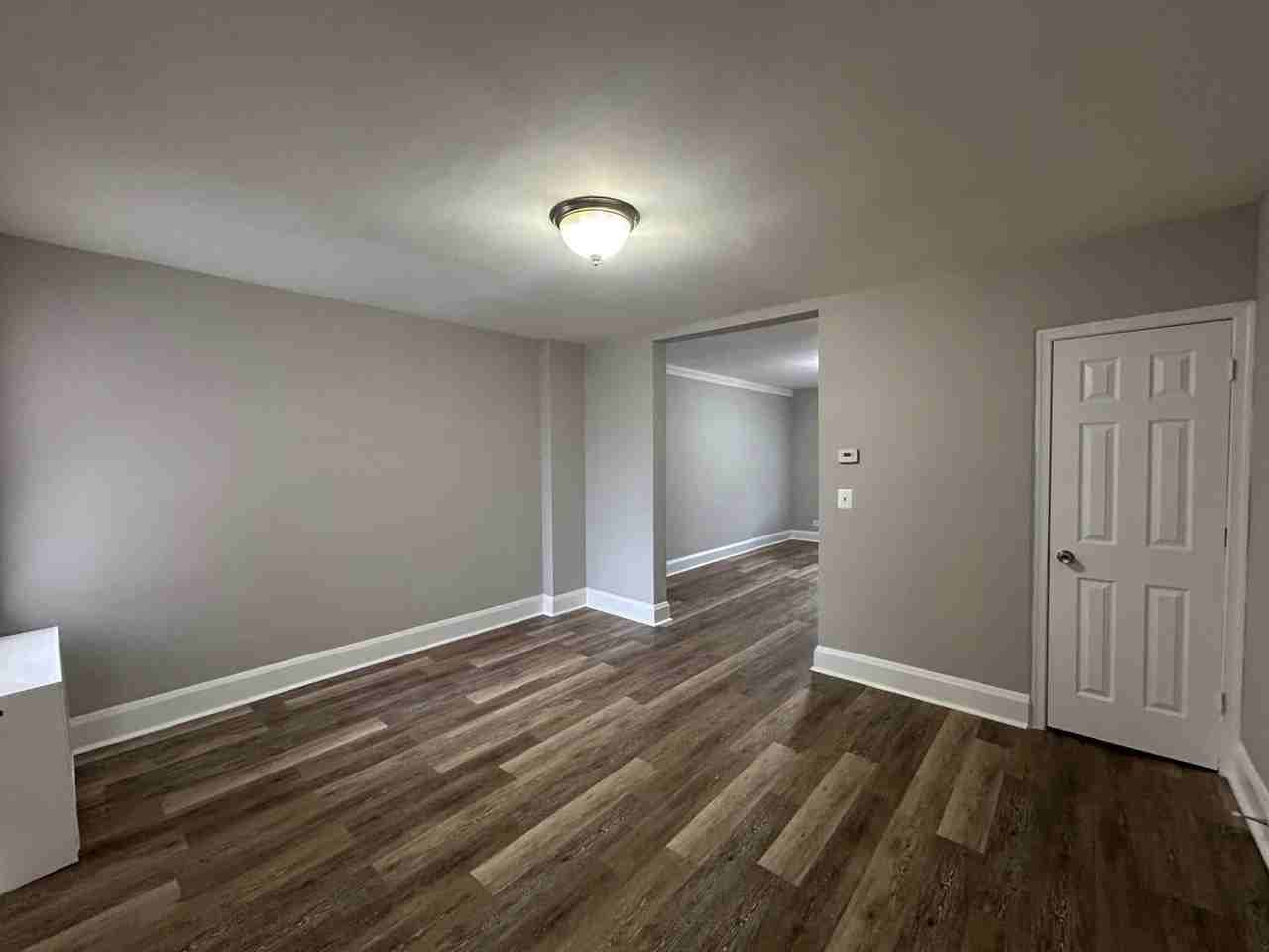 4302 Berger Ave - Photo 4 of 11